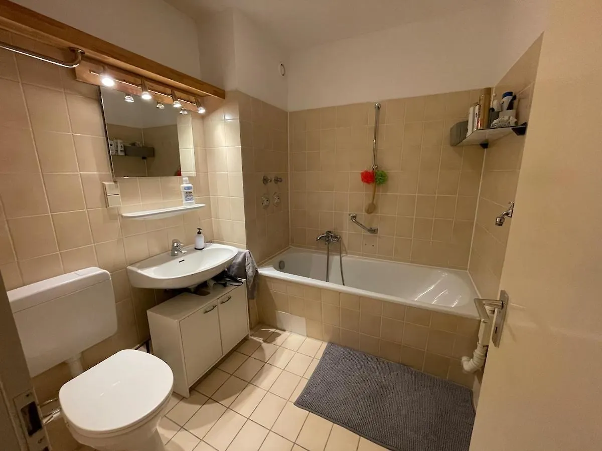 Apartment With Balcony Near The Fair Hannover